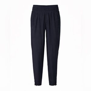 Modern Ambition “Delightfully Technical” Black Ankle Pants Athleisure Size S